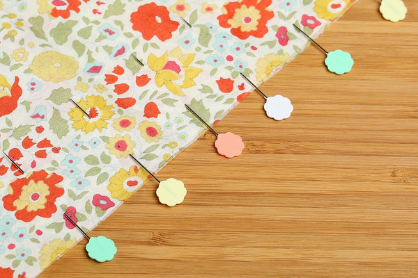 CLOVER PINS FINE (100/BOX)