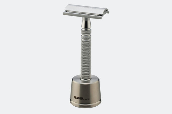 FEATHER AS-D2 DOUBLE EDGE RAZOR WITH STAND